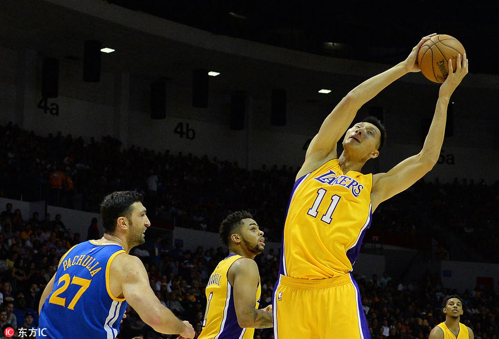 熊猫体育-JackeyLove迎来五赛季高光表现，瑞士队球迷沸腾！的简单介绍